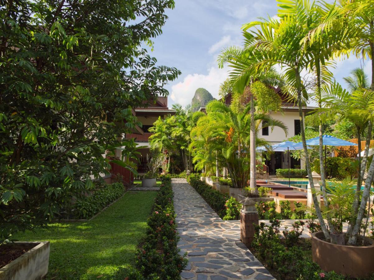 Chanapha Residence Praia de Tab Kaek Exterior foto