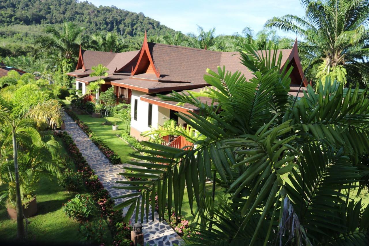 Chanapha Residence Praia de Tab Kaek Exterior foto
